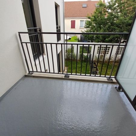 location Appartement T2 DE 42.9m² À CHENNEVIERES SUR MARNE - Photo 4