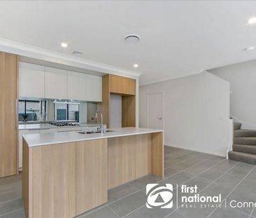 Beautiful Terrace Home - Photo 2