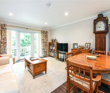 Blenheim Court, Farnham Road, Liss, Hampshire, GU33 - Photo 5