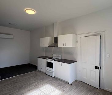 Freshly renovated - 3 bedroom home! - Photo 1