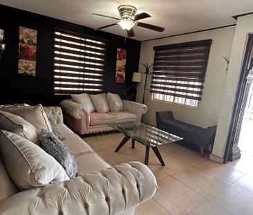 Casa en renta - Photo 2