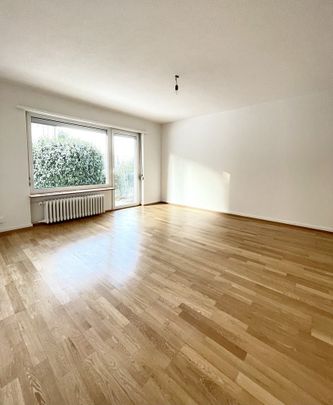 Bijou am Zürichberg, moderne Wohnung mit Gartensitzplatz - Photo 1