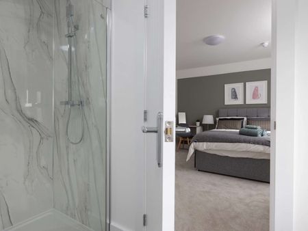 Burnell Avenue Room 5 - Photo 5