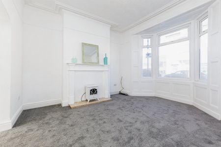 Collingwood Road - Photo 2