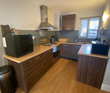 1 bedroom flat to rent - Photo 6