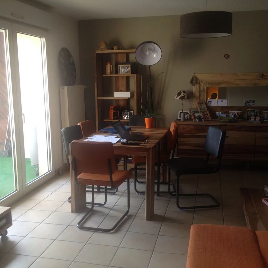 Location Appartement 3 pièces 65m² SALLANCHES 74700 - Photo 1