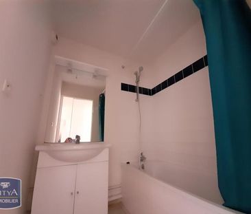 Location Appartement 2 pièces 47m² FECAMP 76400 - Photo 5