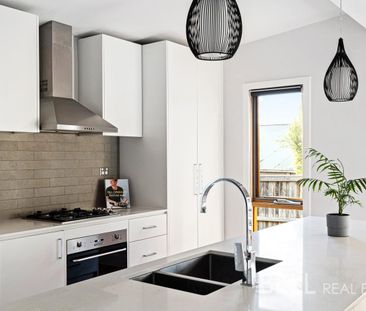 Charming Weatherboard with Space & Style - Photo 3