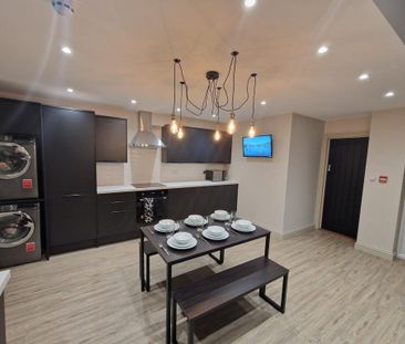 1 bedroom in a house share to rent - Photo 4