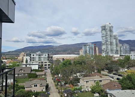 2 Bedroom Condo at Sole Cawston Downtown - Photo 5