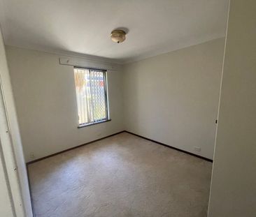 Convenient living - Photo 3