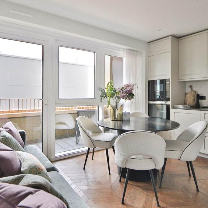 3 bedroom flat to rent - Photo 1