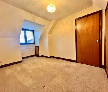 Holly Walk, Beck Row, IP28 - Photo 1