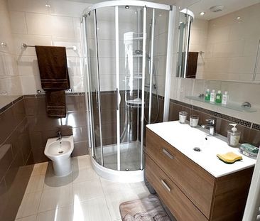 Location Appartement 2 pièces 42m² CANNES 06400 - Photo 3