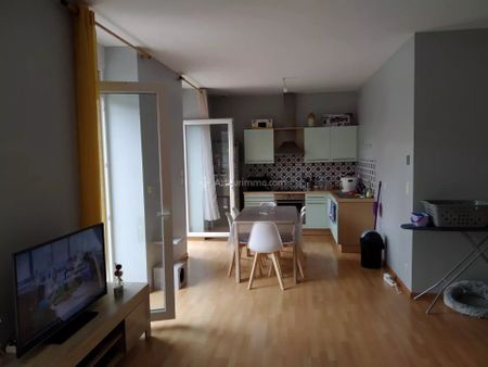 Location Appartement 2 pièces 55 m2 à Carmaux - Photo 2