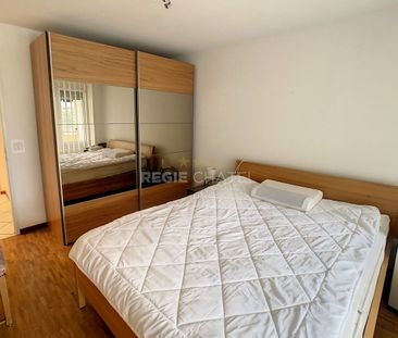 Lovely 2.5 room apartment partially furnished - Photo 1