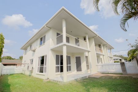 3/52 Camp Street, Mundingburra - Photo 5