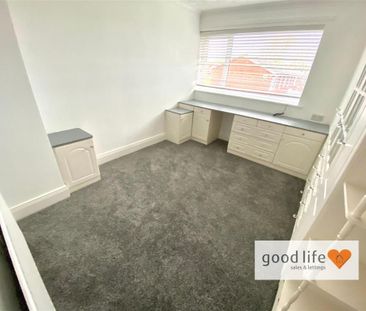 4 bedroom terraced house to rent - Photo 2