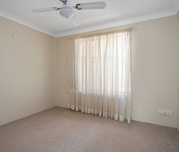 5B Eccles Place, Hannans - Photo 3