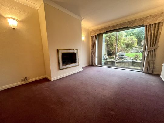 Woodland Road, Wakefield - Photo 1