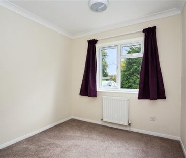 2 bedroom maisonette to rent - Photo 4