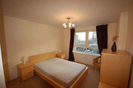 3 bedroom apartment to rent - Photo 5