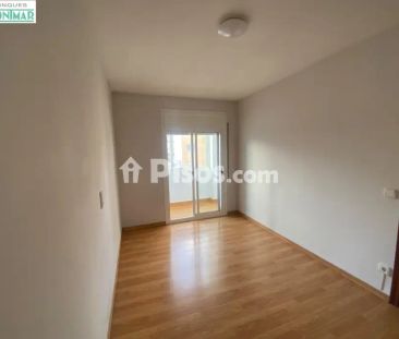 Piso en alquiler en Les Roquetes- Centre - Photo 4