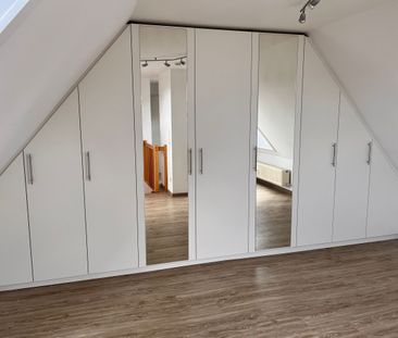 Schöne Maisonette-Wohnung gegenüber dem Niederfeldsee mit Balkonter... - Foto 1
