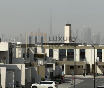 Huge Size | Park-Facing | Single Row Corner - Photo 5