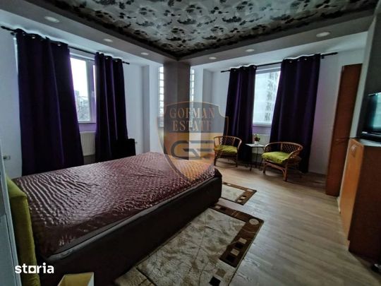 3 Camere, Faleza Nord, etaj 2/3 in Vila - Fotografie 1