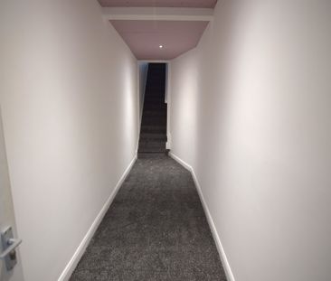 To Let 3 Bed Apartment - Photo 5
