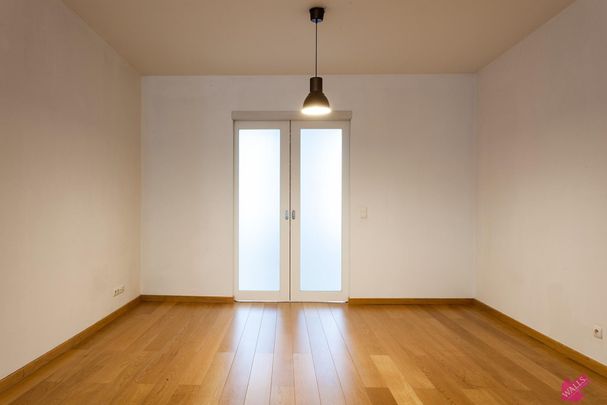 Prachtige ruime flat op topligging in de Kammenstraat - Photo 1