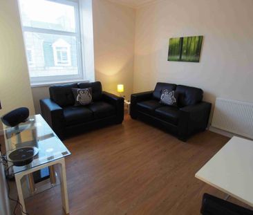 Wallfield Place, Top Left, AB25 - Photo 2