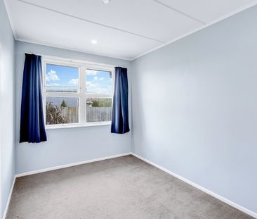 Five Bedroom Home Near Waikato Hospital - Photo 5