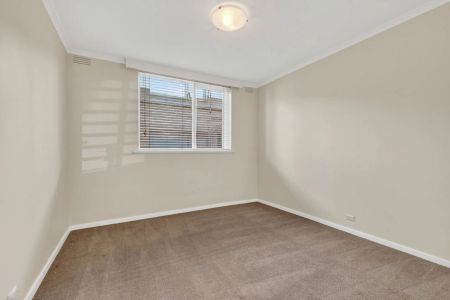 Perfectly Positioned, Facing Edgar Street - Photo 5