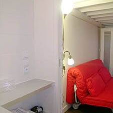 Logement à Paris, Location meublée - Studio T1 - Beaubourg, Le Marais (PA-4063) - Photo 1