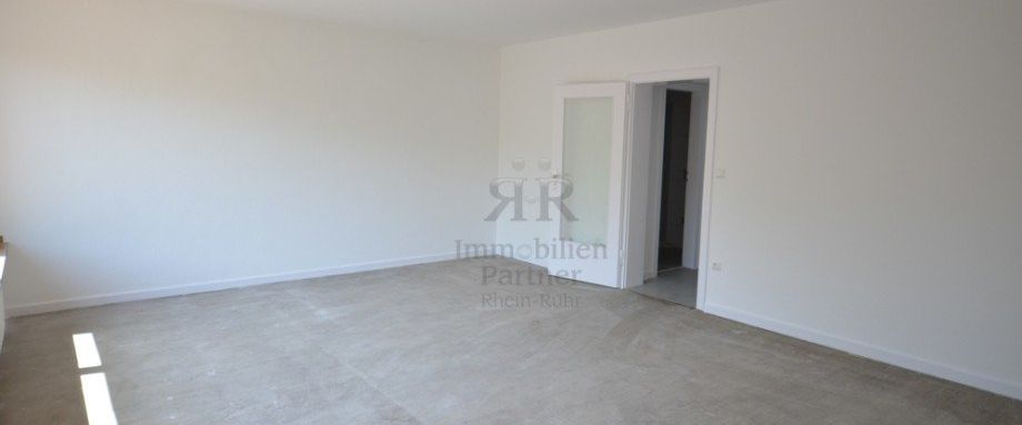 Sehr schönes Apartment mit Balkon und einem modernen Badezimmer! - Foto 1