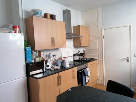 1 bedroom in a house share to rent - Photo 5