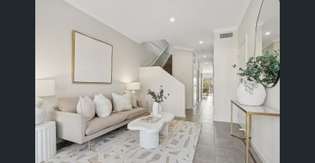 Luxuriously Designed Four Bedroom Duplex in Ultra-Convenient Setting - Photo 2