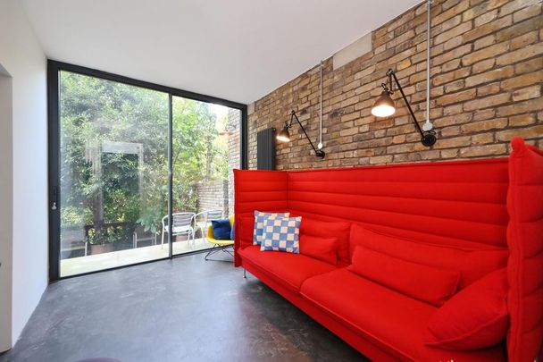 3 bedroom apartment to rent - Photo 1