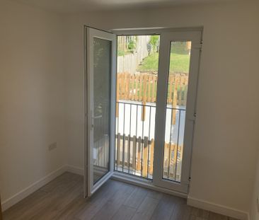 Pengarth Road, Falmouth - Photo 2