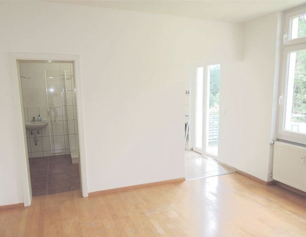 Trier-Ehrang: Großzügige 2,5-Zimmer-Wohnung mit schönem Ausblick und Kellerraum - Photo 1