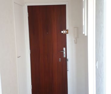 Location Appartement 2 pièces 50m² LE MANS 72000 - Photo 3