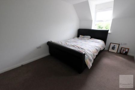 3 bedroom townhouse to rent - Photo 4