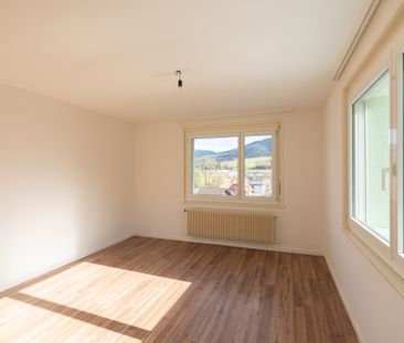 1er loyer offert – Beau et lumineux 2.5 pièces avec balcon - Foto 3