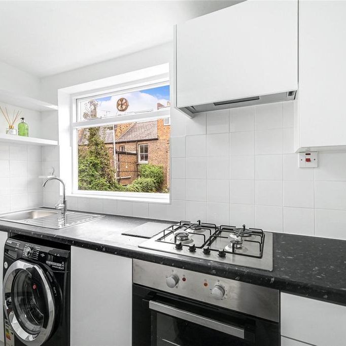 1 bedroom apartment to rent - Photo 1