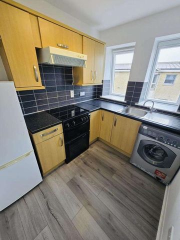 Marywell Street, Top Floor, AB11 - Photo 4