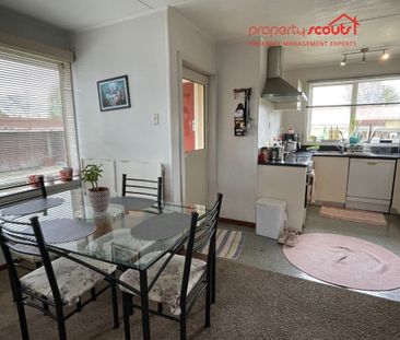 Cozy Family living in Newfield - Photo 4