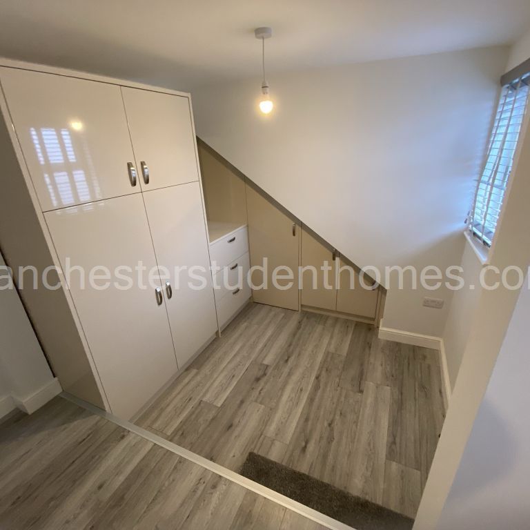 Rusholme Place, Manchester, M14 5TE - Photo 1