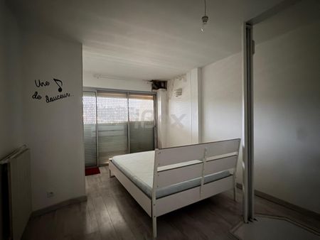 Appartement 3 pièce(s) 80 m² - Photo 2